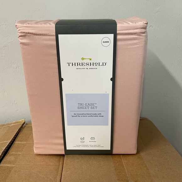 Threshold Bedding New Threshold Blush Queen Sheet Set Poshmark